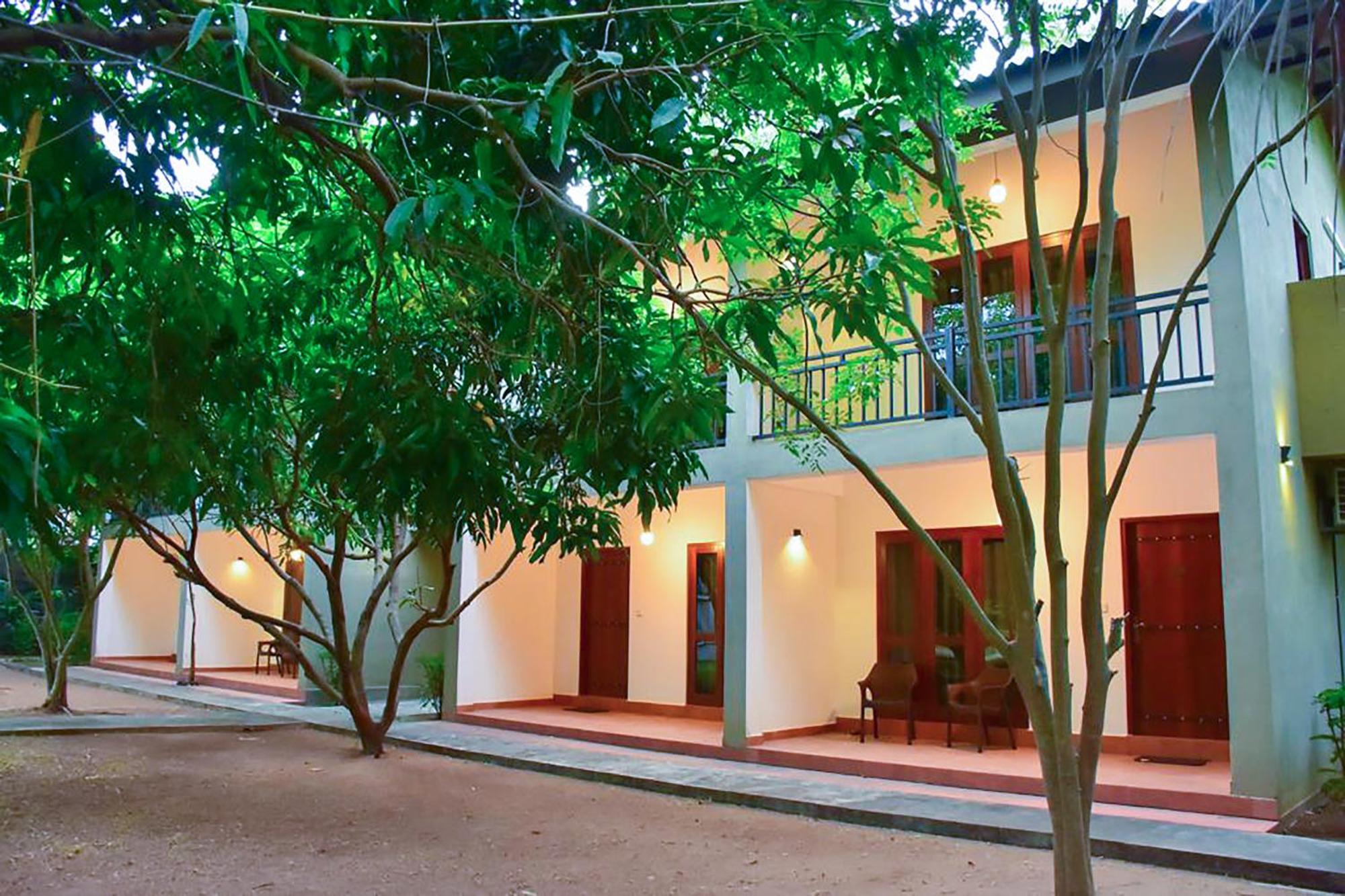 Tropicara Resort Sigiriya Bagian luar foto